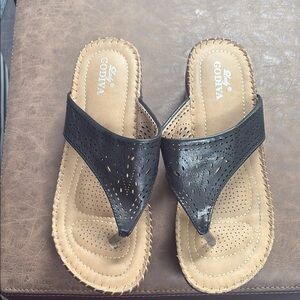 Lady Godiva Black Women's Sandals, Size 7.5